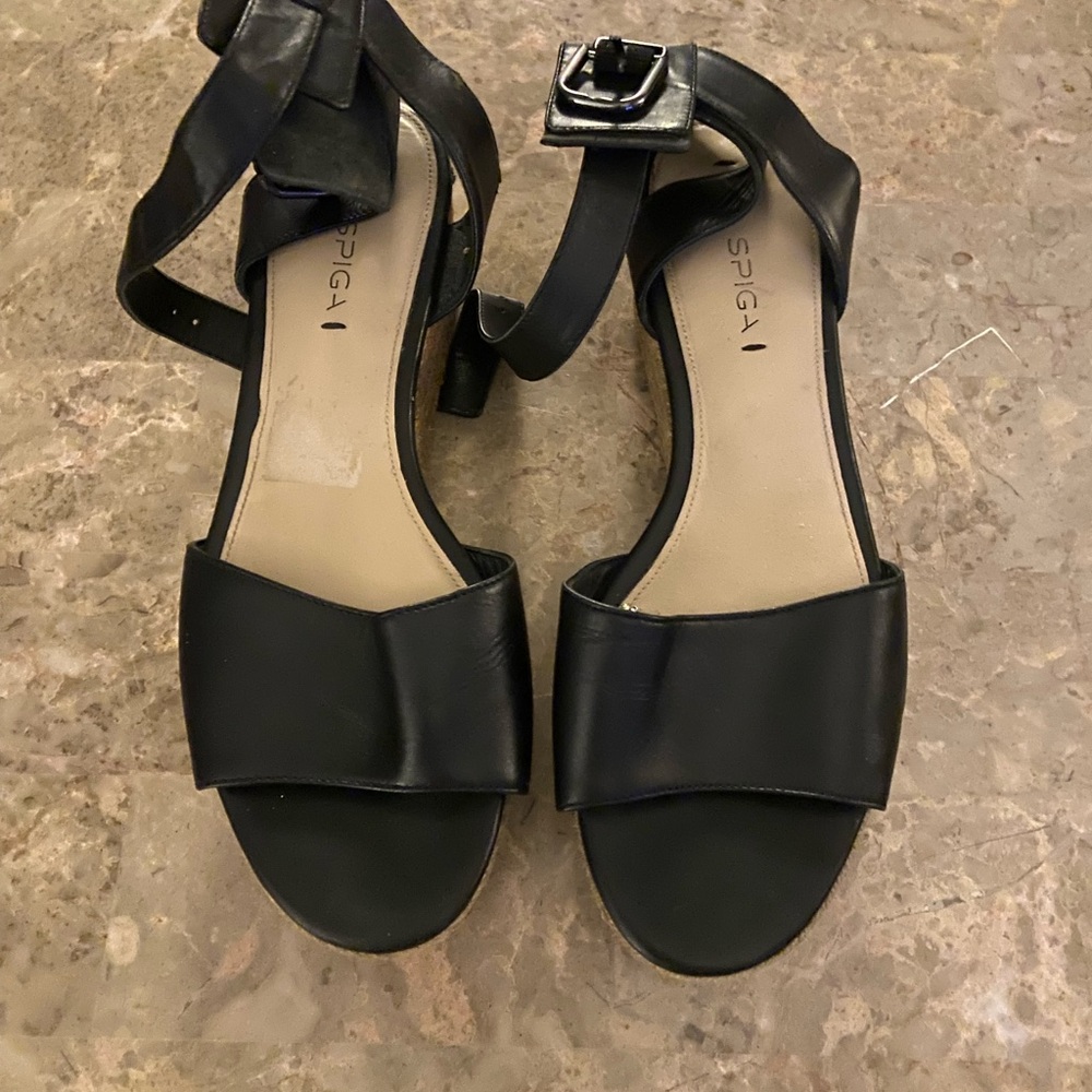 Black Women's Sandals